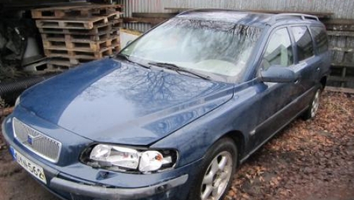 VOLVO V70